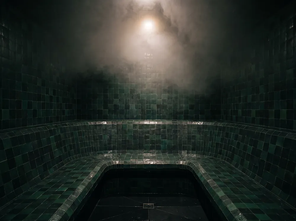 Steam Room / Hammam — Uap 100% Bandung